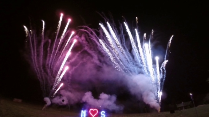 Hochzeitsfeuerwerk 2016 in Remseck (Hof Leutenecker)