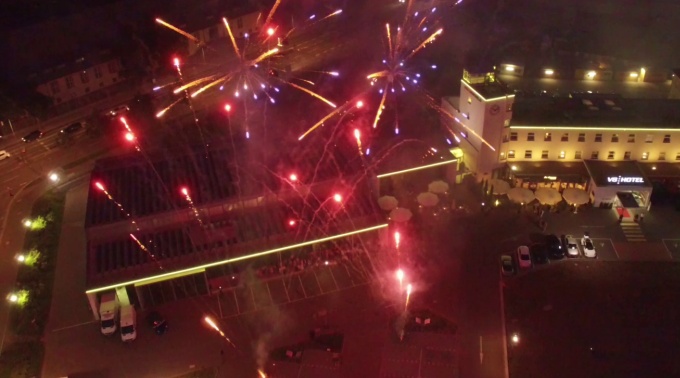 Hochzeitsfeuerwerk Juli 2016 in Böblingen (Motorworld)