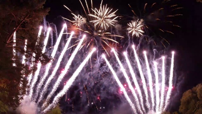 Hochzeitsfeuerwerk als Pyro-Musical beim Waldcafé Pfullingen