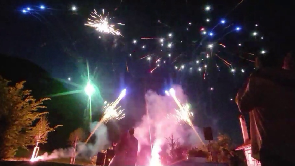Hochzeitsfeuerwerk als Pyro-Musical bei der Künkele Mühle in Bad Urach 2025